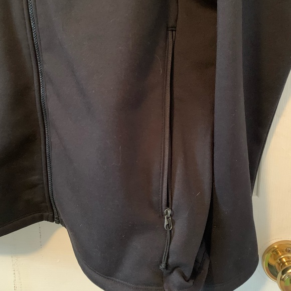 The North Face Black Jacket - Men’s Large - Picture 4 of 9